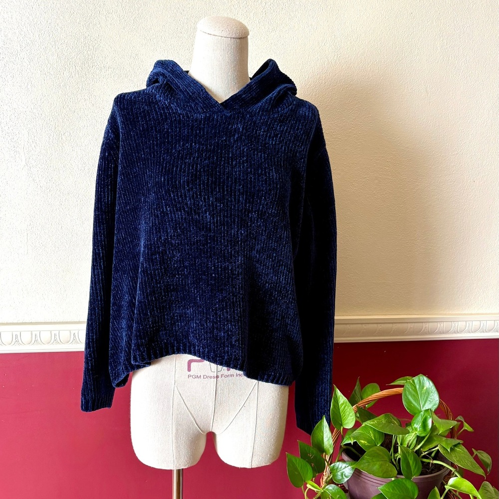 Cotton Emporium Navy Blue Chenille Cropped Knit Hoodie Sweater M Relaxed Cozy